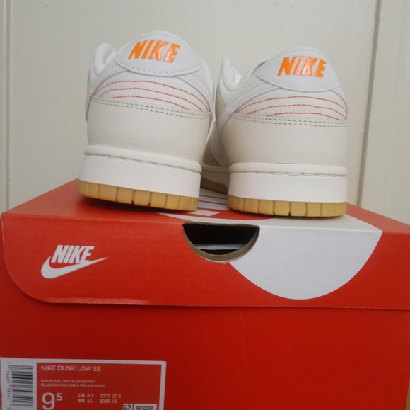 Nike Dunk Low " If Lost Return To " - Picture 5 of 10
